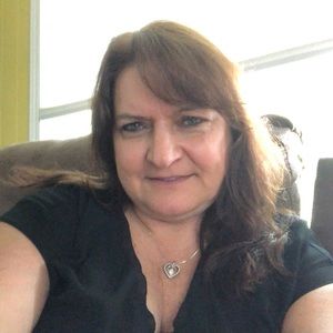 Meet your Posher, Cindy